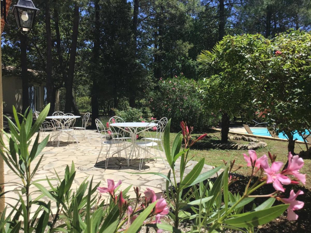 Le Clos Des Cigales Roussillon (Vaucluse) Exterior foto