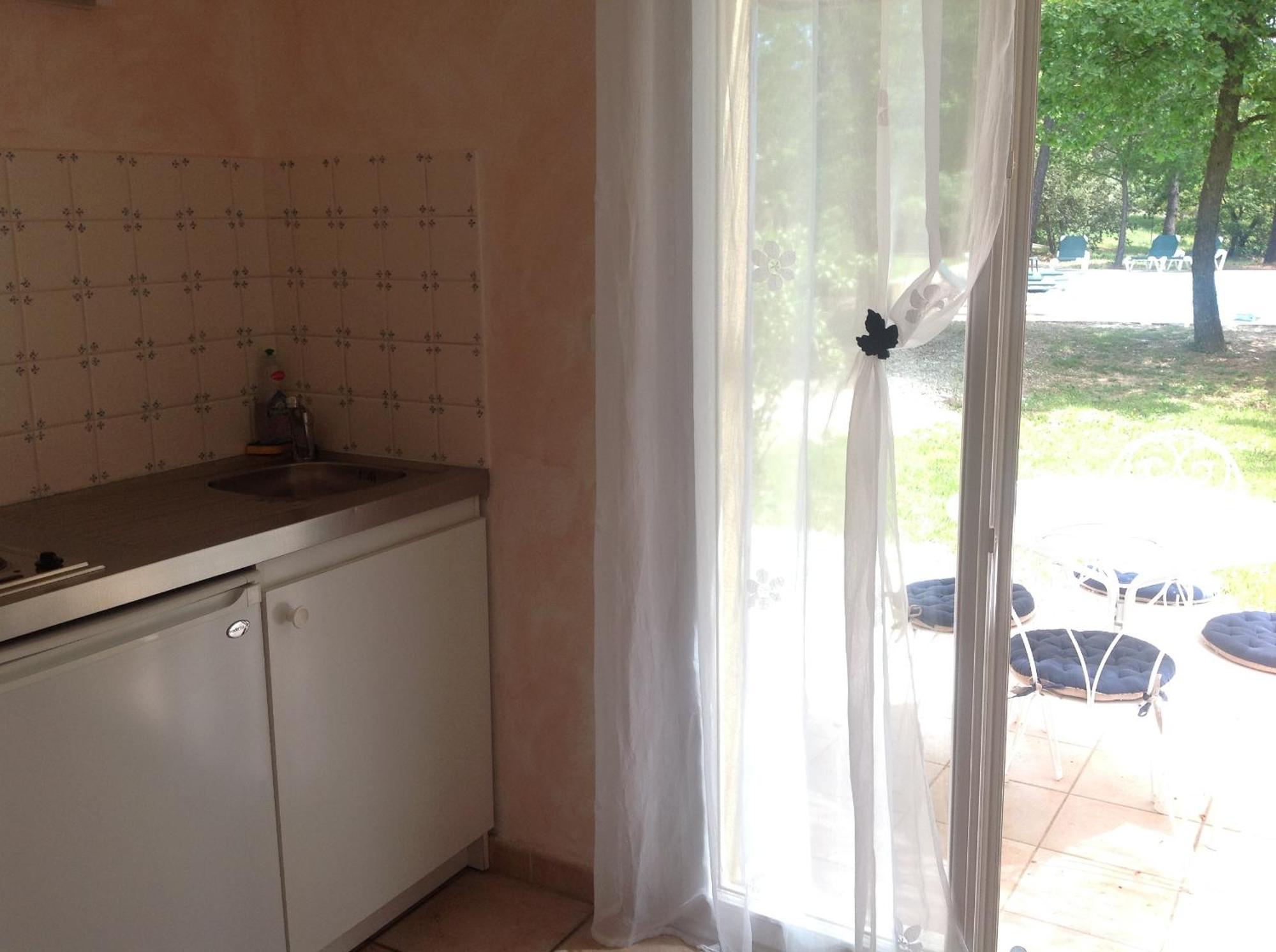 Le Clos Des Cigales Roussillon (Vaucluse) Quarto foto
