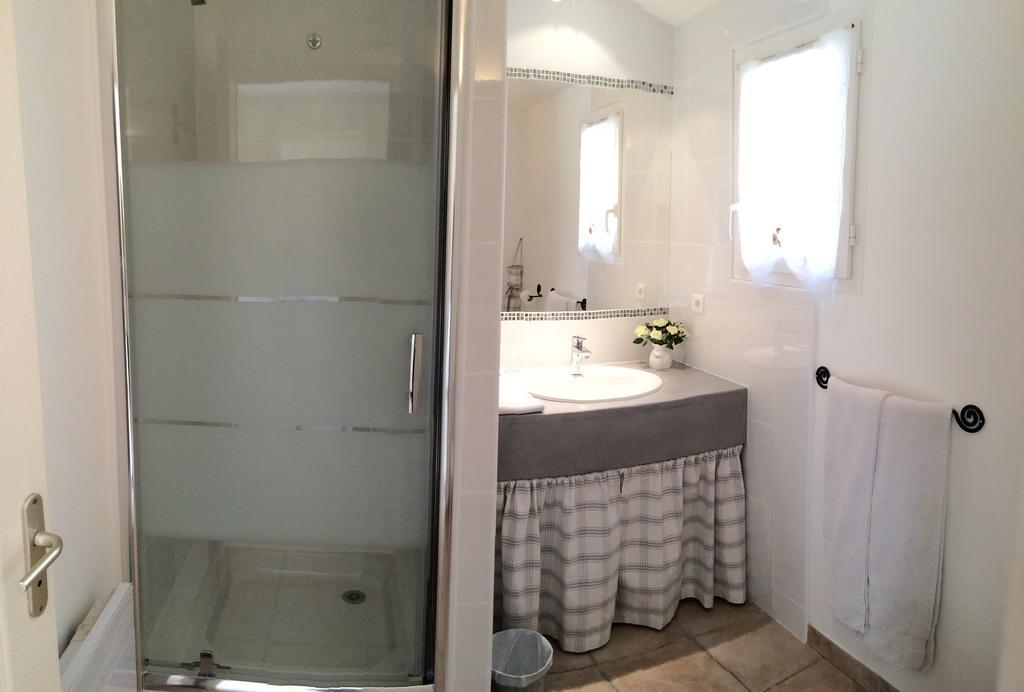 Le Clos Des Cigales Roussillon (Vaucluse) Quarto foto