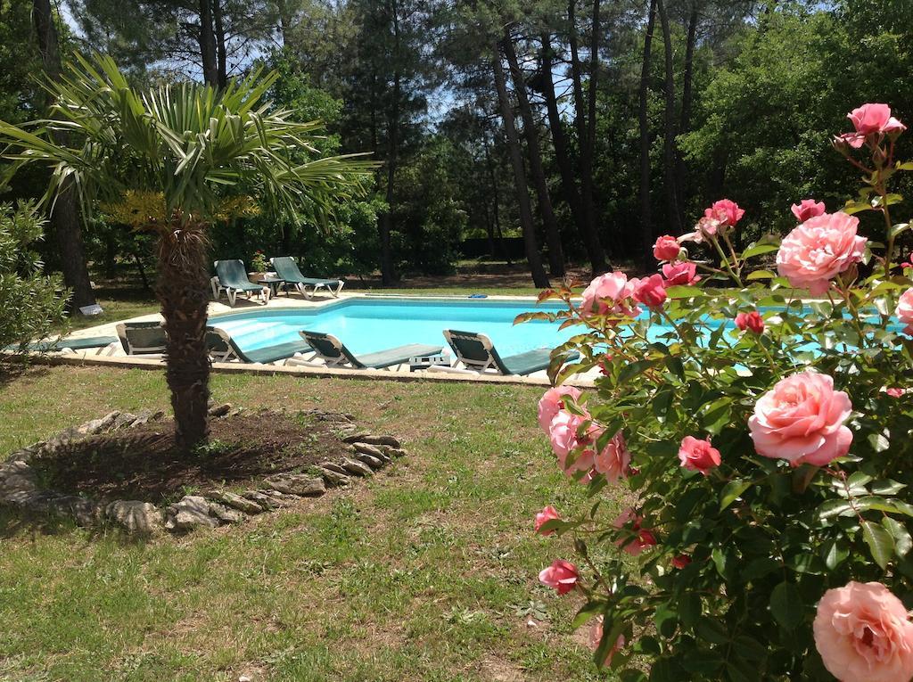Le Clos Des Cigales Roussillon (Vaucluse) Exterior foto
