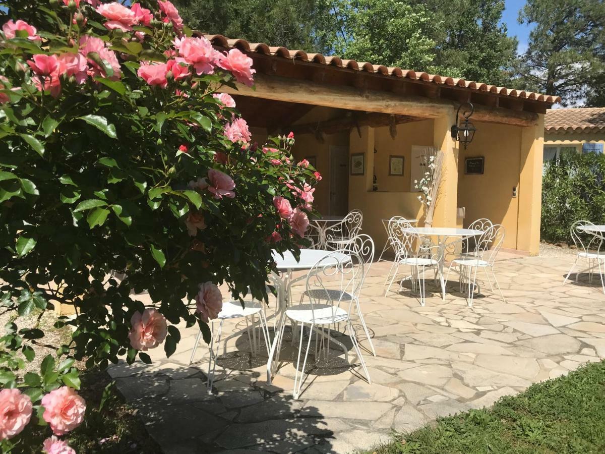 Le Clos Des Cigales Roussillon (Vaucluse) Exterior foto