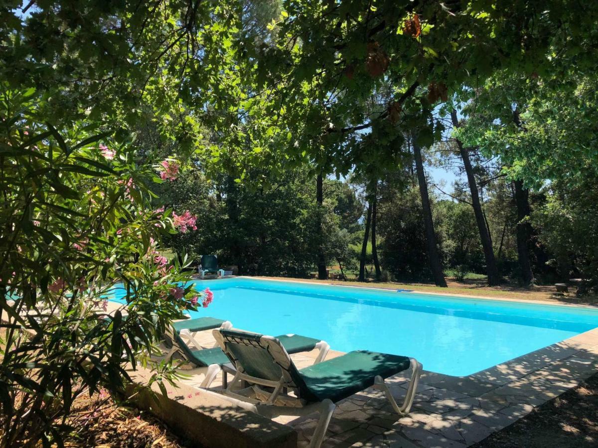 Le Clos Des Cigales Roussillon (Vaucluse) Exterior foto