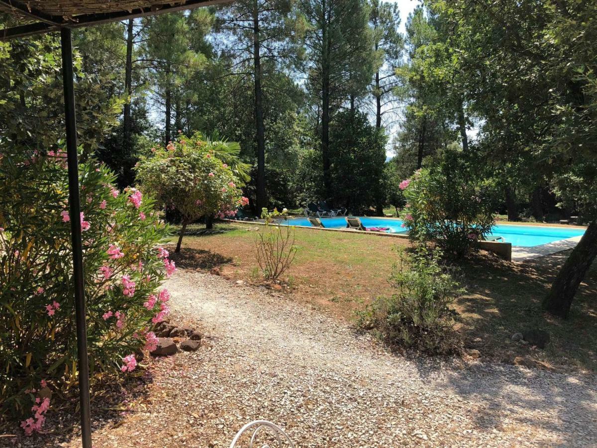 Le Clos Des Cigales Roussillon (Vaucluse) Exterior foto